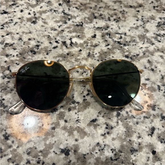 Ray-Ban Gold Frame Sunglasses with Dark Lenses main image 6
